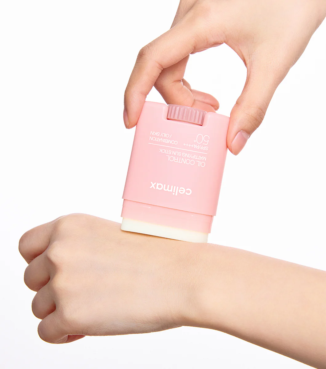 Celimax OIL CONTROL MATTIFYING SUN STICK | Protector solar en barra - Image 4