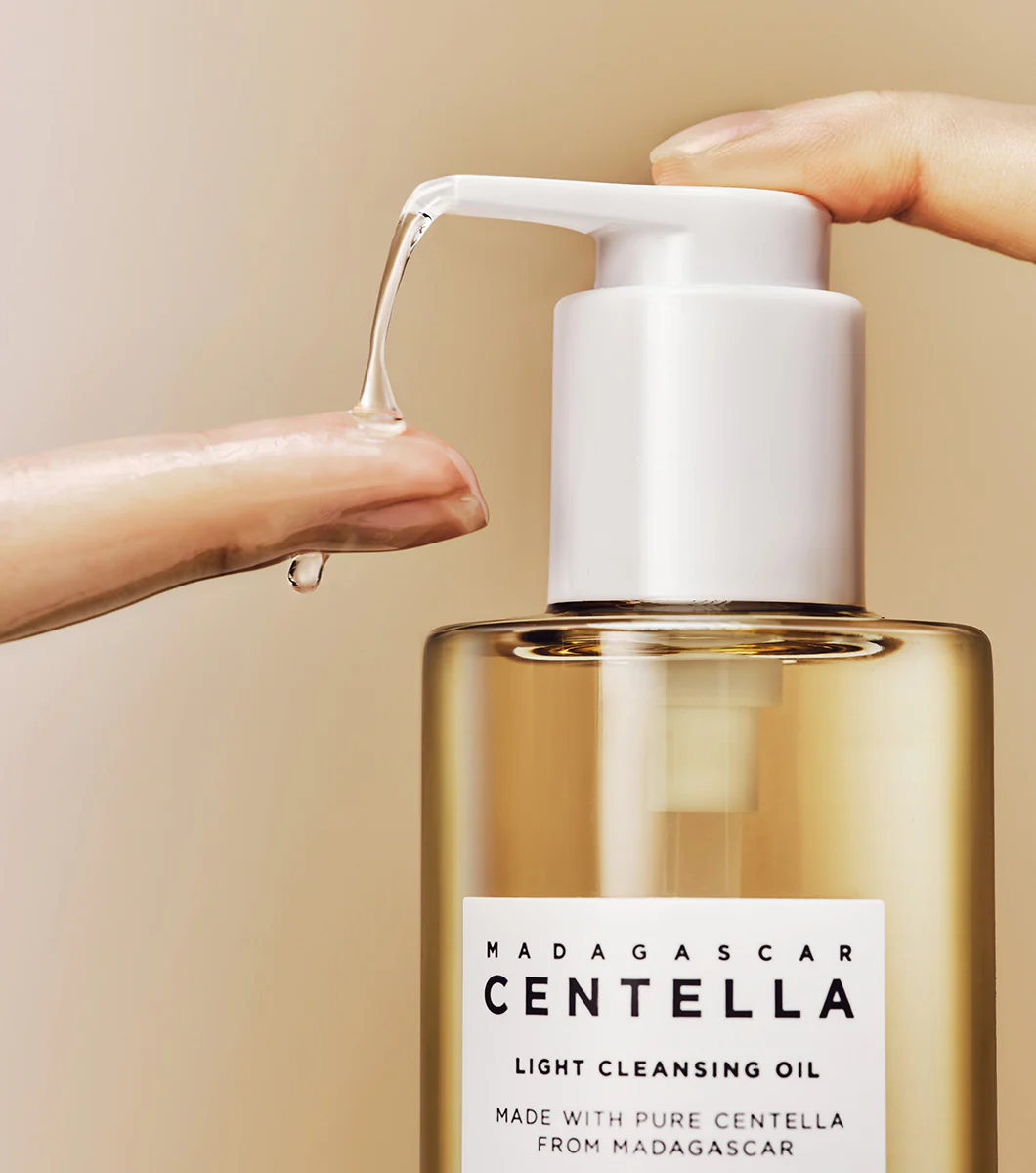 SKIN1004 | Madagascar Centella Light Cleansing Oil 200ml - Image 3