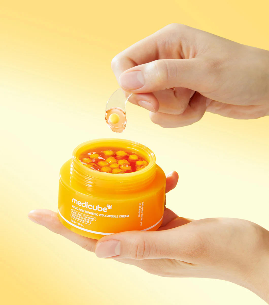 MEDICUBE Kojic Acid Turmeric Vita Capsule Cream 53g – Crema Iluminadora y Perfeccionadora con Ácido Kójico - Image 3