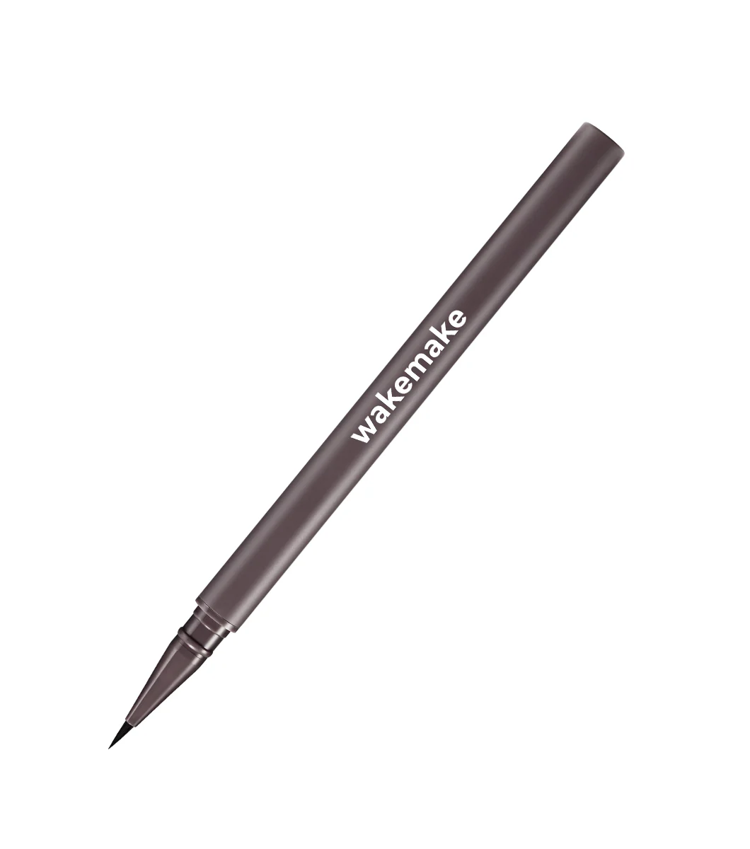 Wakemake Real Defining Brush Liner 0.5g – Delineador De Ojos Tipo Pincel Con Copolímeros De Acrilato - Image 2